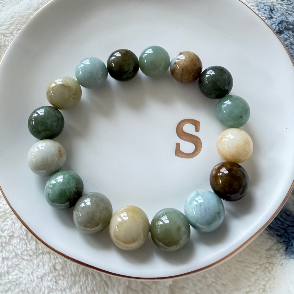 Certified Grade A Burma Jade Multicolor Stretchable bracelet 8 inches.